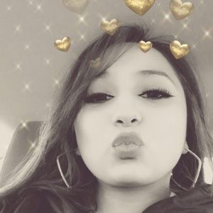 Meet your Posher, Jazmin